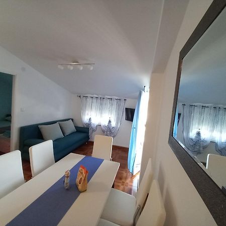 Apartmani Ivana Senj Senj  Værelse billede