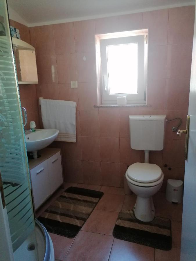 Apartmani Ivana Senj Senj  Eksteriør billede