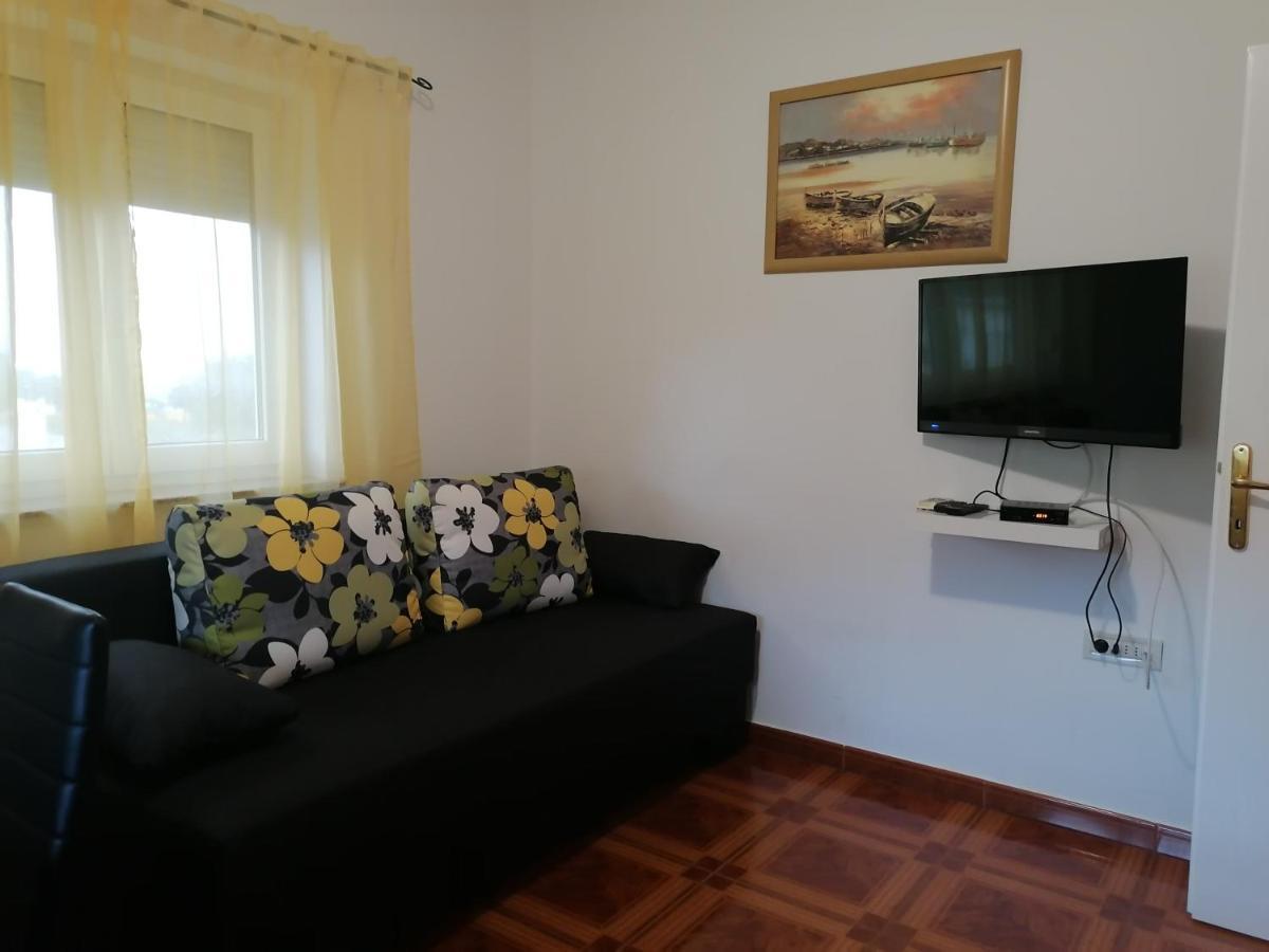 Apartmani Ivana Senj Senj  Eksteriør billede