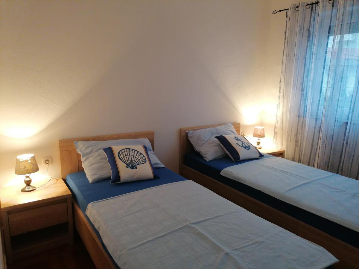 Apartmani Ivana Senj Senj  Eksteriør billede