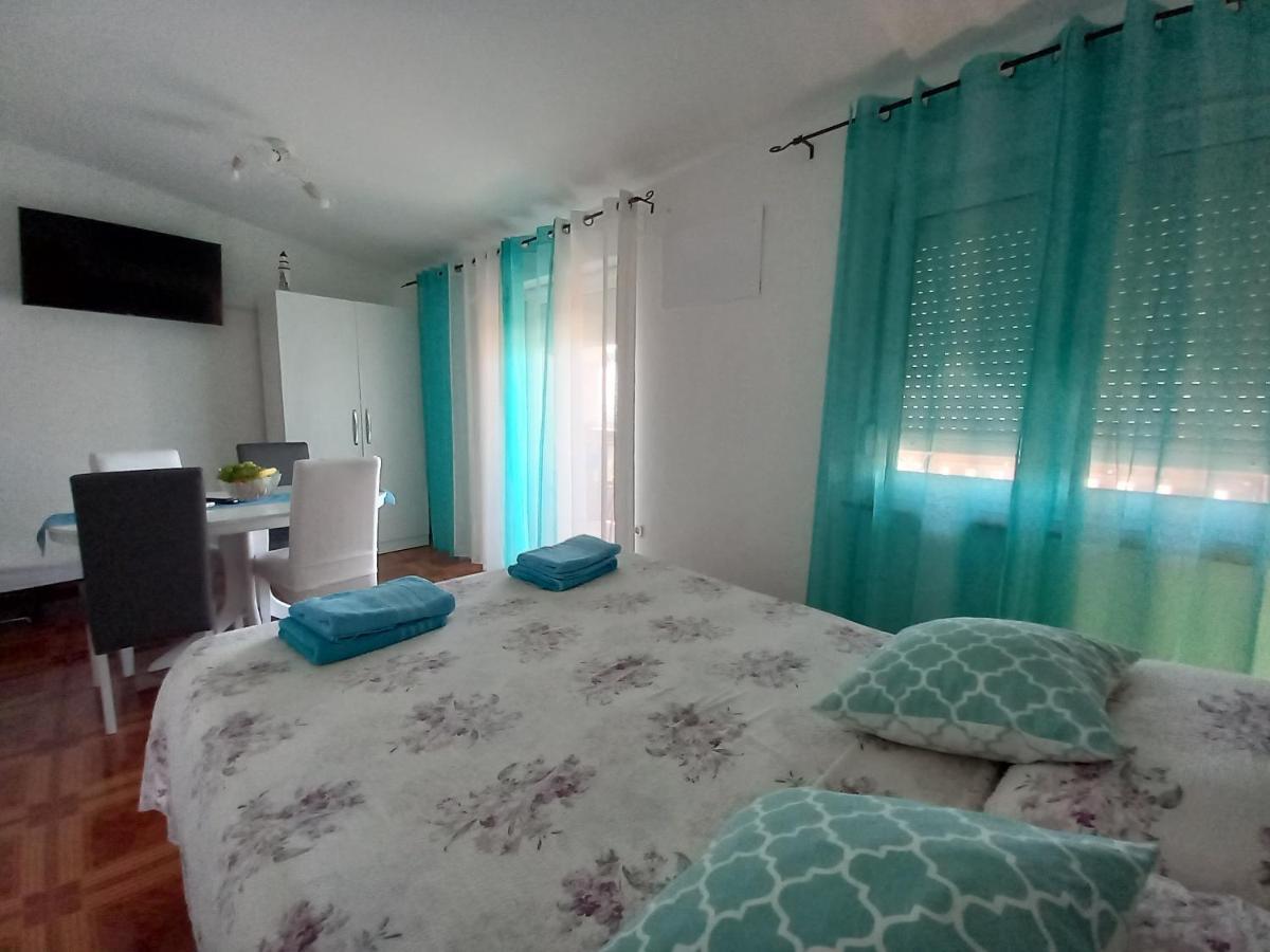 Apartmani Ivana Senj Senj  Værelse billede