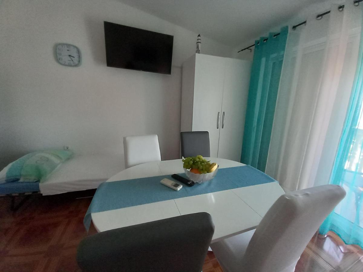 Apartmani Ivana Senj Senj  Værelse billede
