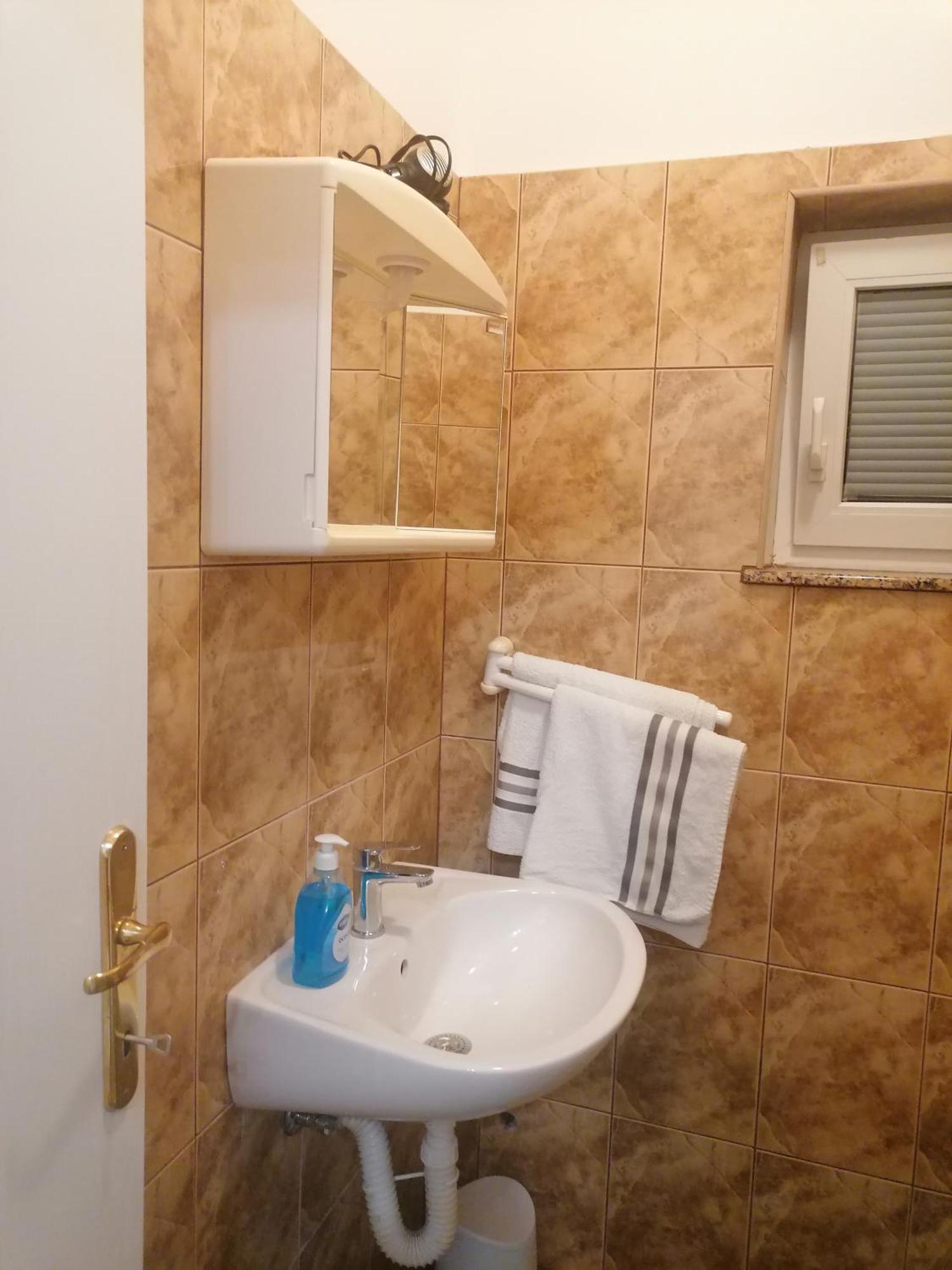 Apartmani Ivana Senj Senj  Værelse billede